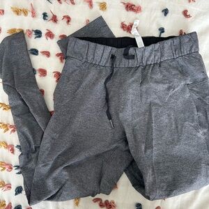 Women’s lululemon straight leg pants